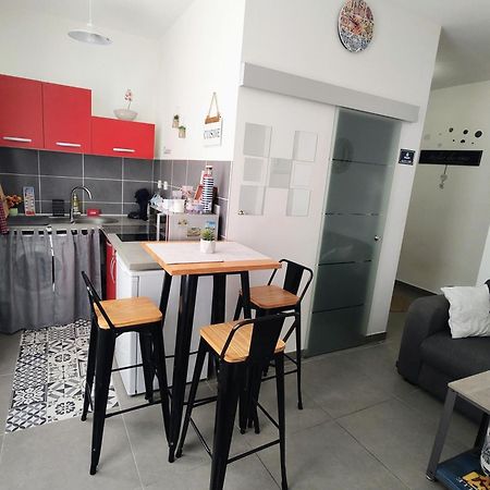 Studio Coin Nuit, Entre Plage Et Centre Marseille Kültér fotó