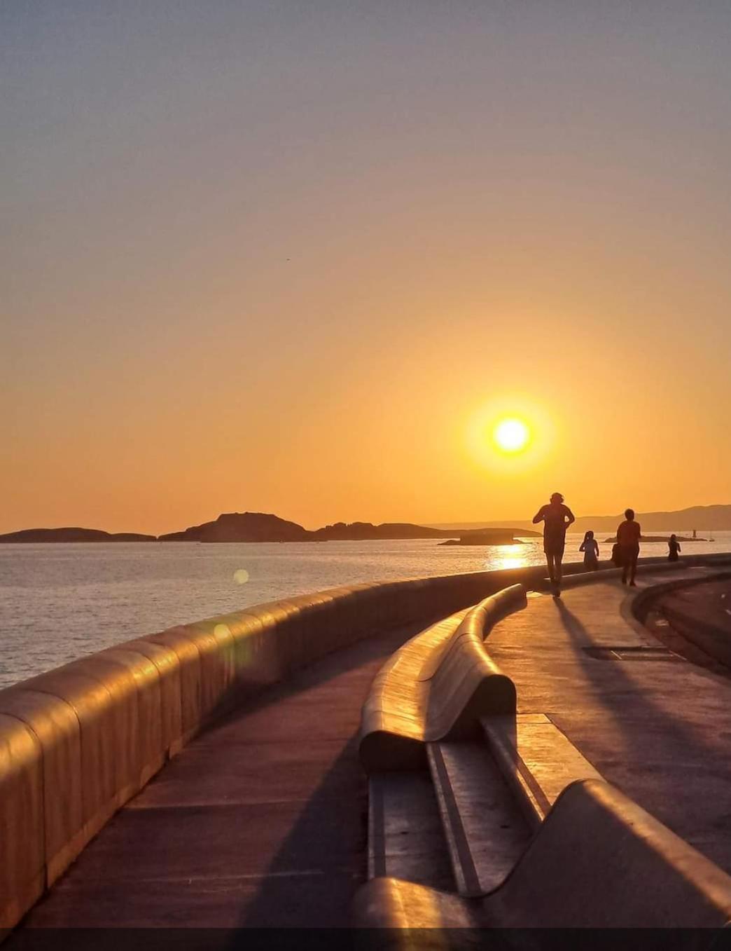 Studio Coin Nuit, Entre Plage Et Centre Marseille Kültér fotó