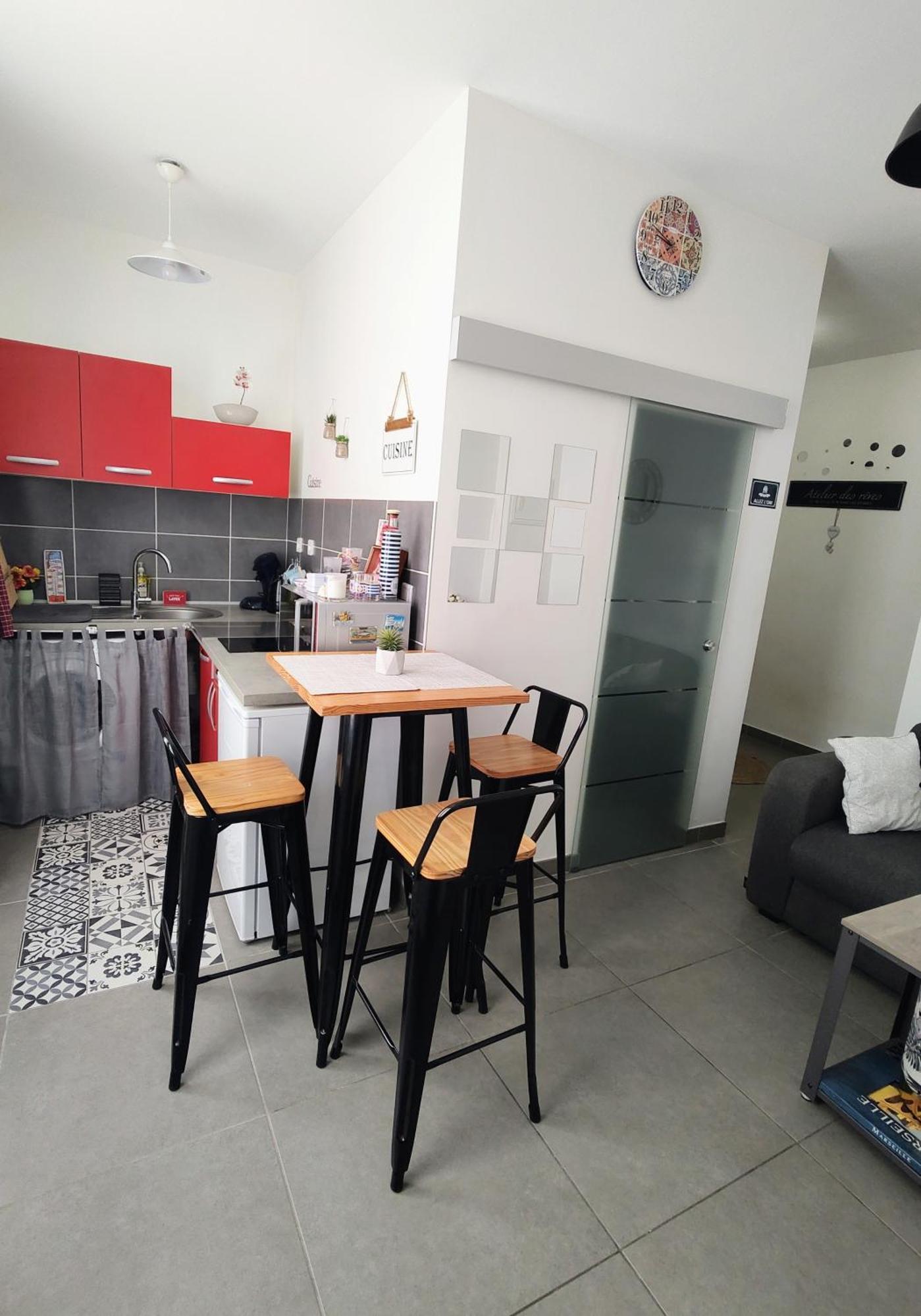 Studio Coin Nuit, Entre Plage Et Centre Marseille Kültér fotó